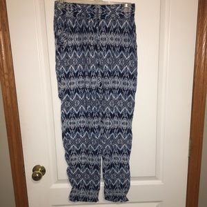 💙 Joe B patterned pants!